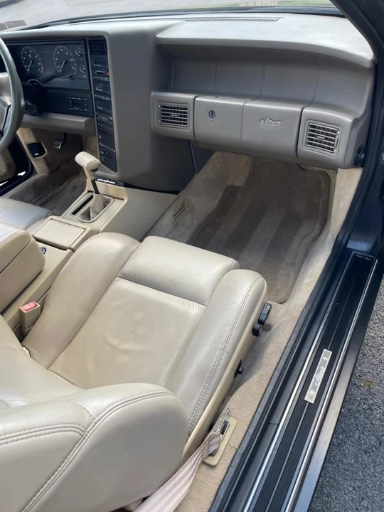 1993 Cadillac Allante - Image 15 of 21
