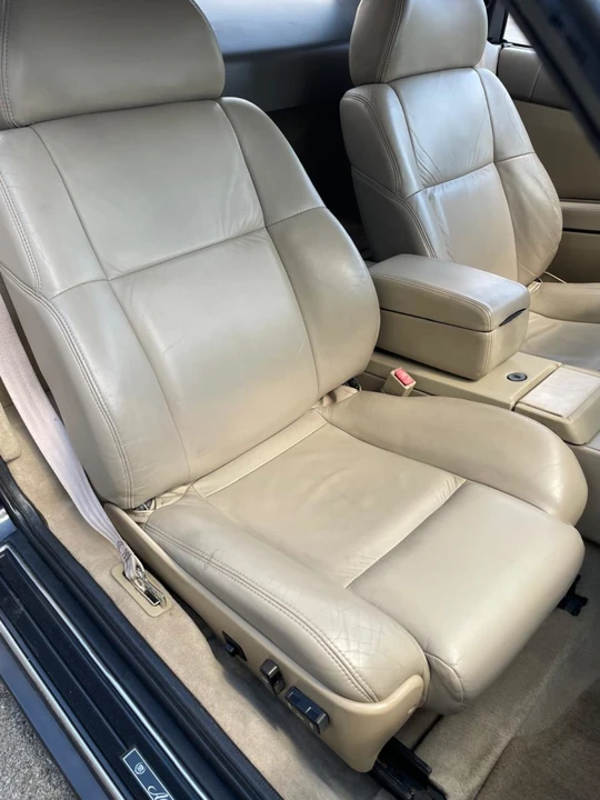 1993 Cadillac Allante - Image 9 of 15