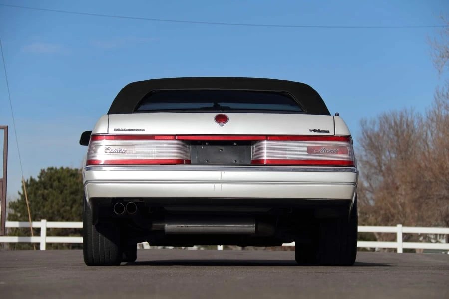 1993 Cadillac Allante - Image 5 of 29