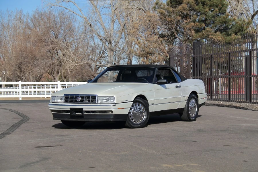 1993 Cadillac Allante - Image 12 of 29
