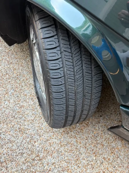 1993 Cadillac Allante - Image 4 of 9