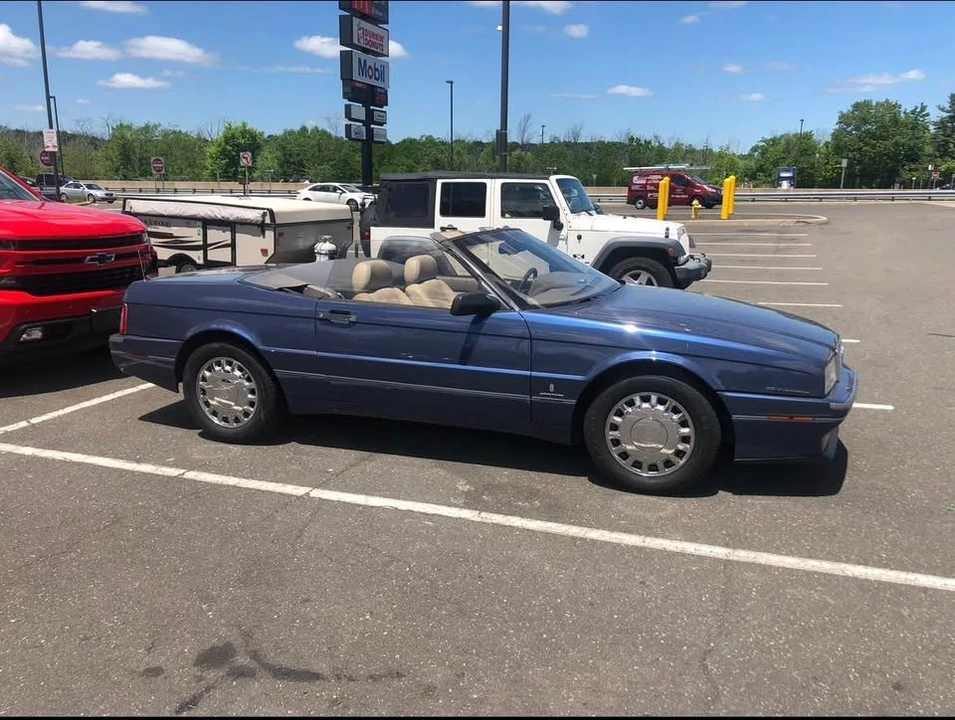 1993 Cadillac Allante - Image 4 of 5