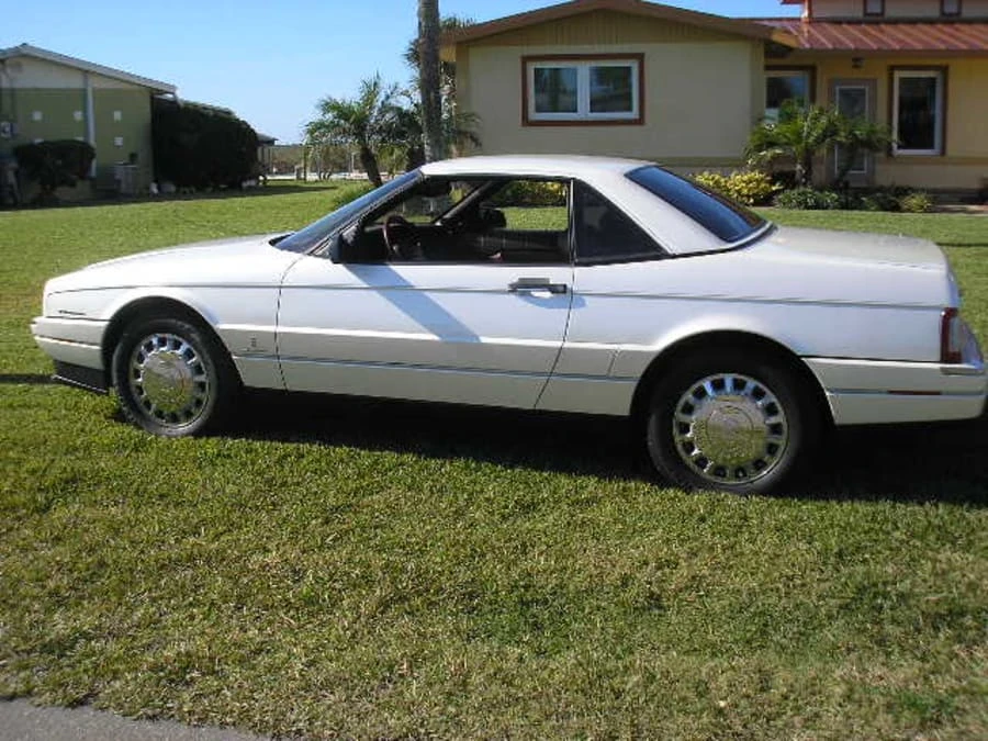 1993 Cadillac Allante - Image 2 of 7
