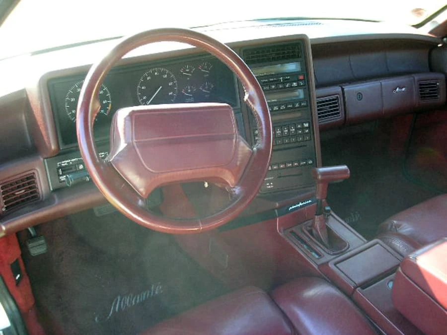 1993 Cadillac Allante - Image 5 of 7