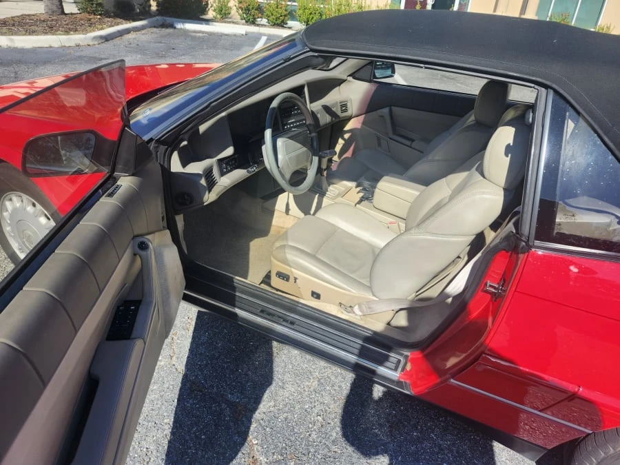 1993 Cadillac Allante - Image 10 of 18
