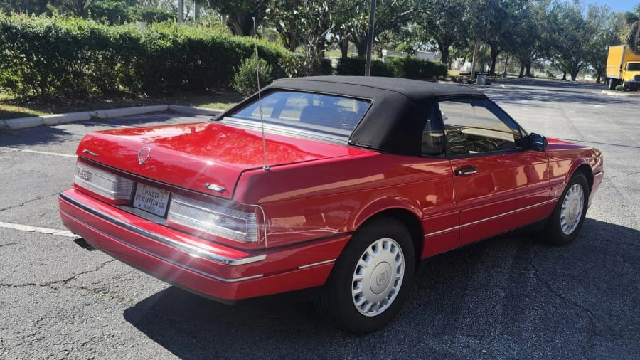 1993 Cadillac Allante - Image 2 of 18