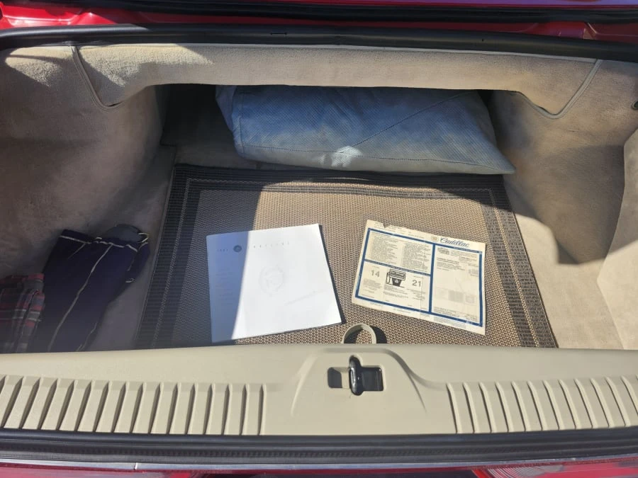 1993 Cadillac Allante - Image 18 of 18