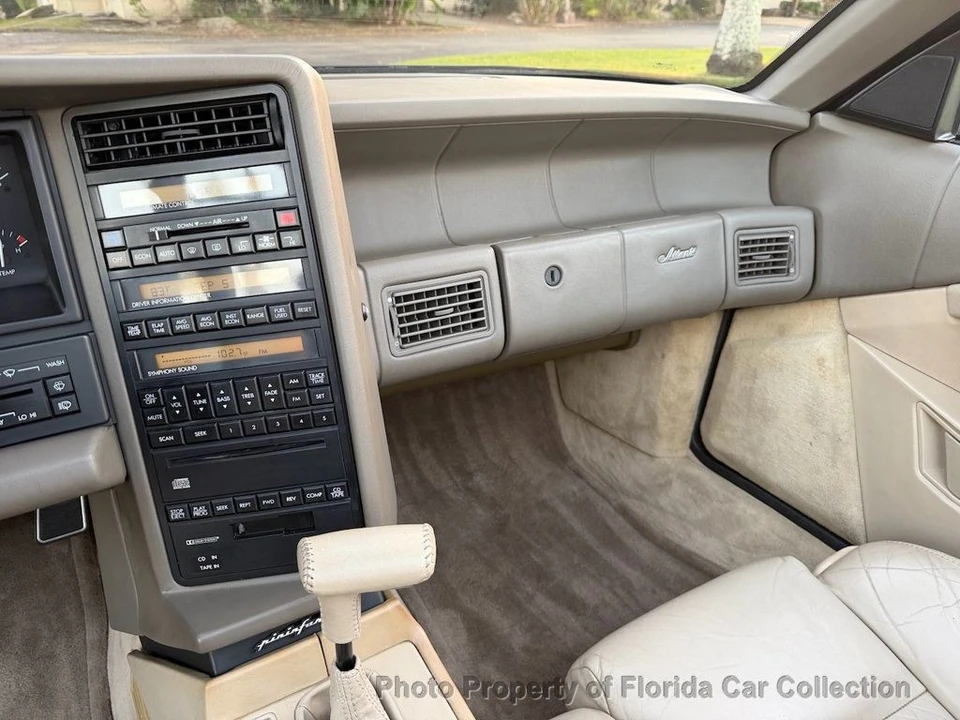 1993 Cadillac Allante - Image 12 of 12