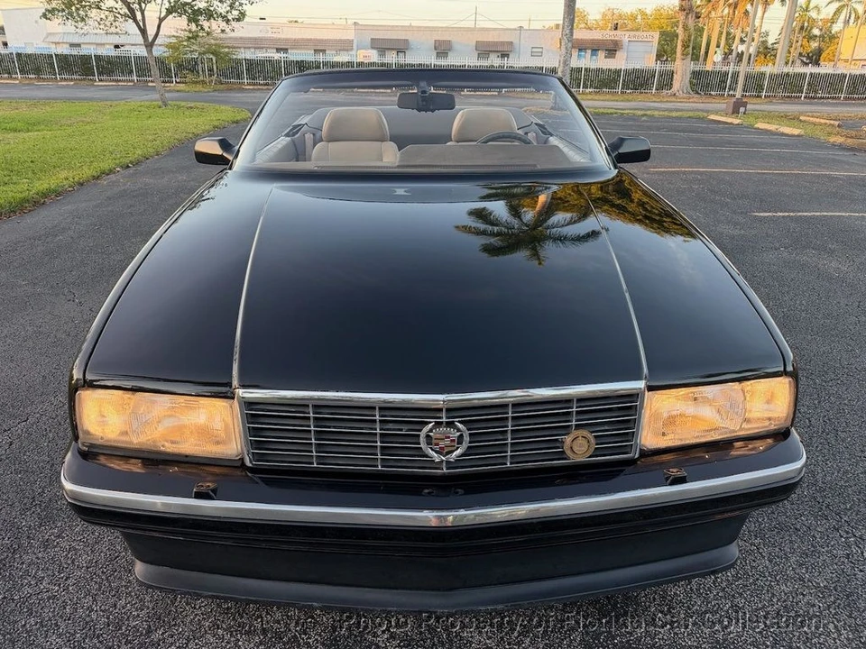 1993 Cadillac Allante - Image 5 of 12