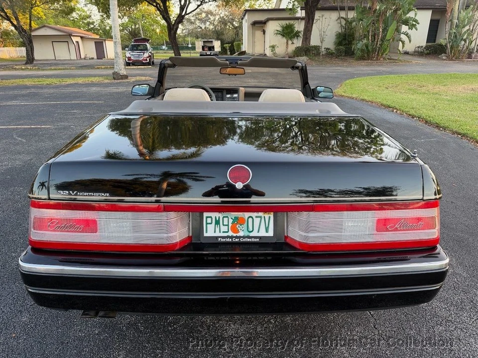 1993 Cadillac Allante - Image 6 of 12