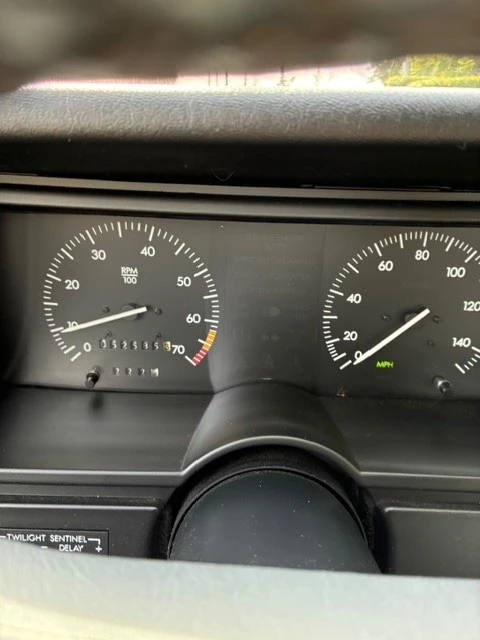 1993 Cadillac Allante - Image 18 of 21