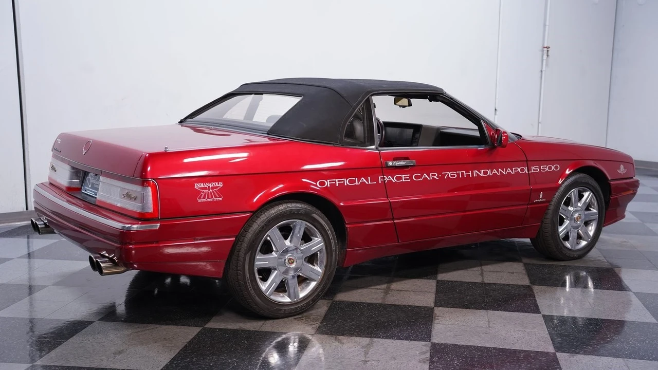 1993 Cadillac Allante - Image 13 of 21