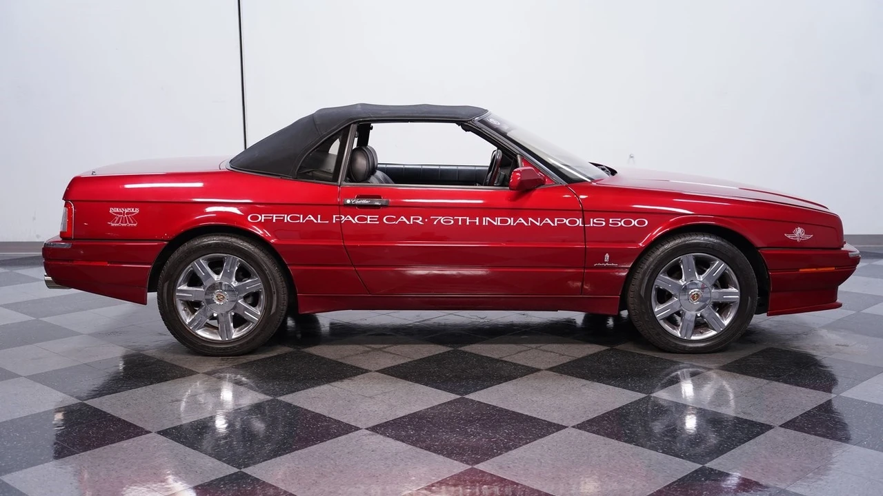 1993 Cadillac Allante - Image 14 of 21