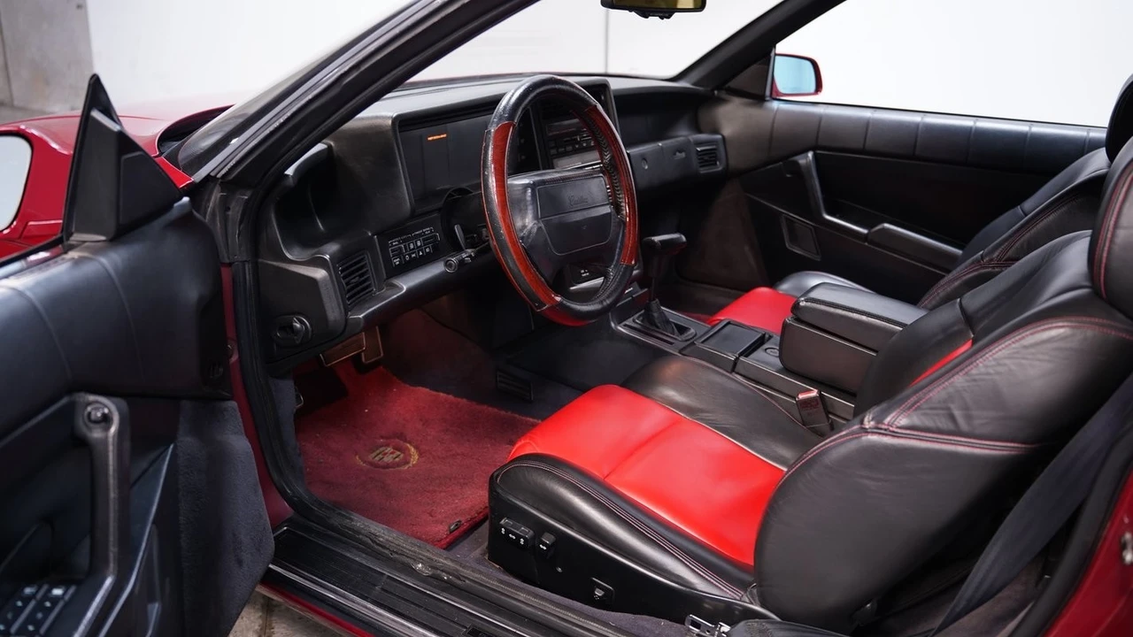 1993 Cadillac Allante - Image 5 of 21