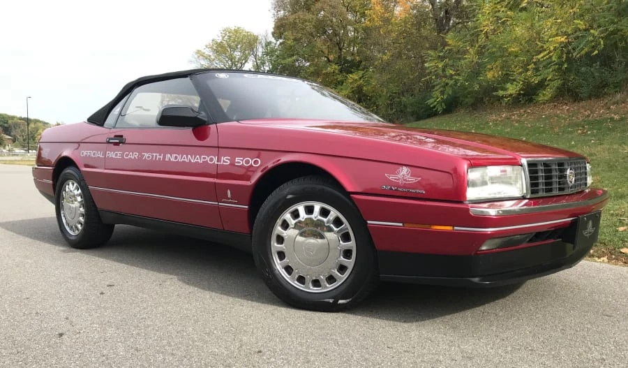 1993 Cadillac Allante - Image 15 of 16