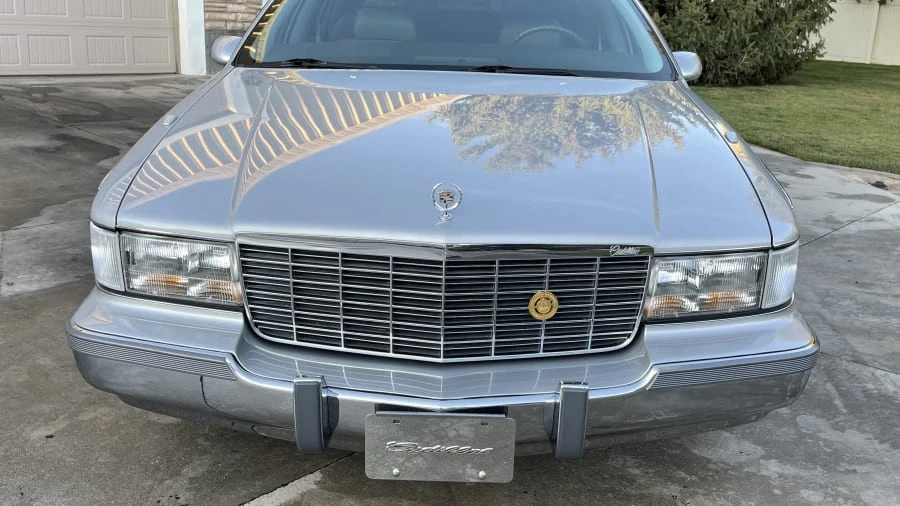 1993 Cadillac Brougham - Image 7 of 9