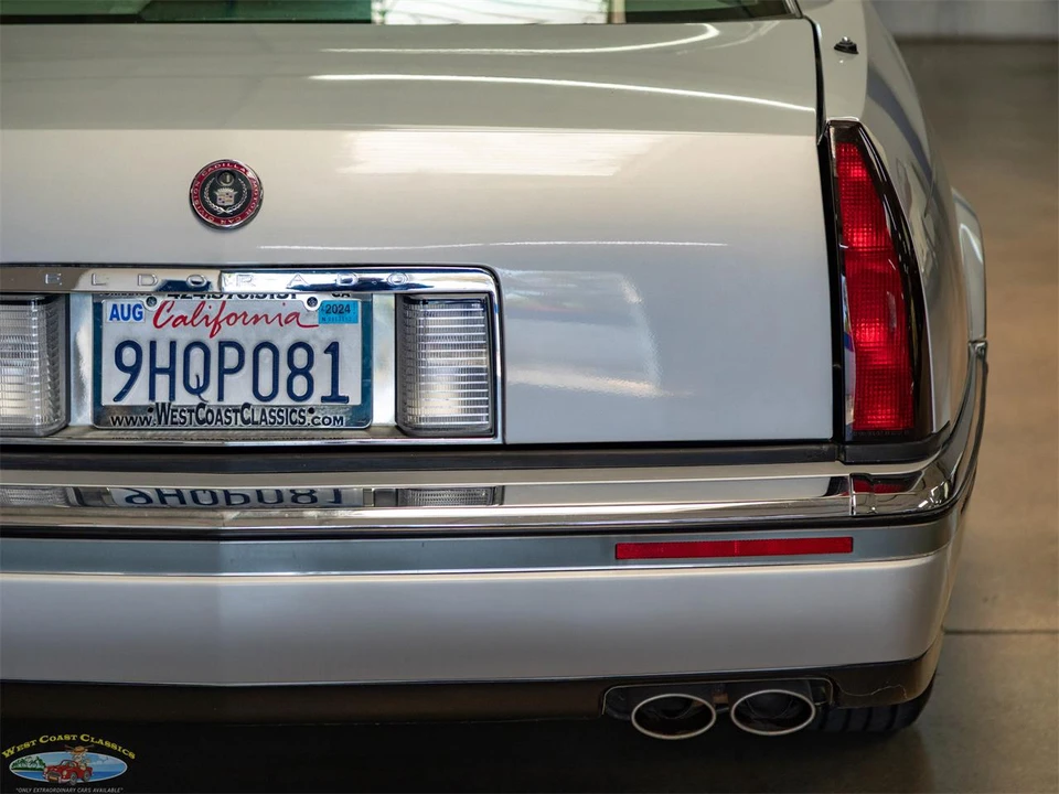 1993 Cadillac Fleetwood - Image 20 of 31