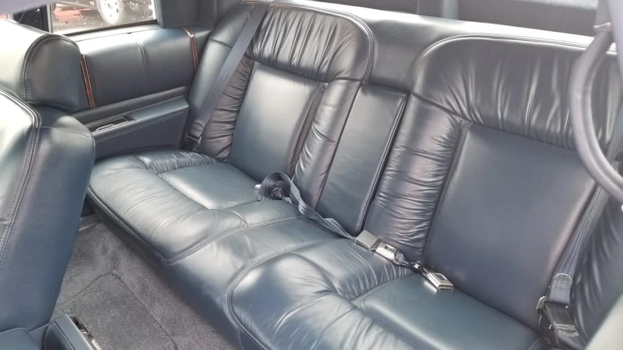 1993 Cadillac DeVille 6th Gen - Image 6 of 12