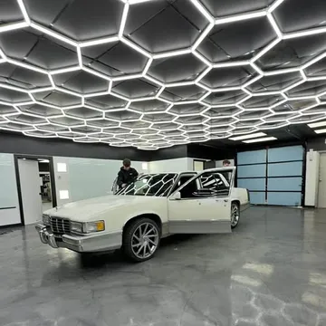 1993 Cadillac DeVille Sedan 4D