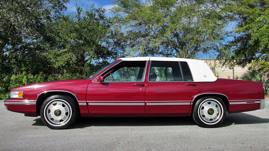 1993 Cadillac DeVille 6th Gen - Image 2 of 12