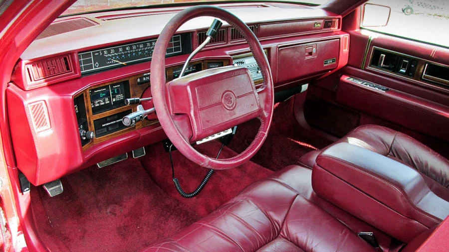 1993 Cadillac DeVille 6th Gen - Image 5 of 12