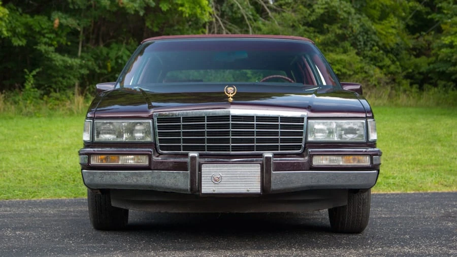 1993 Cadillac DeVille 6th Gen - Image 11 of 12