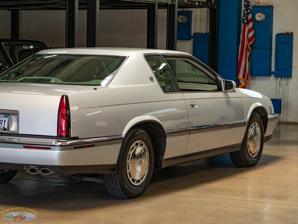 1993 Cadillac Eldorado 12th Gen - Image 27 of 31