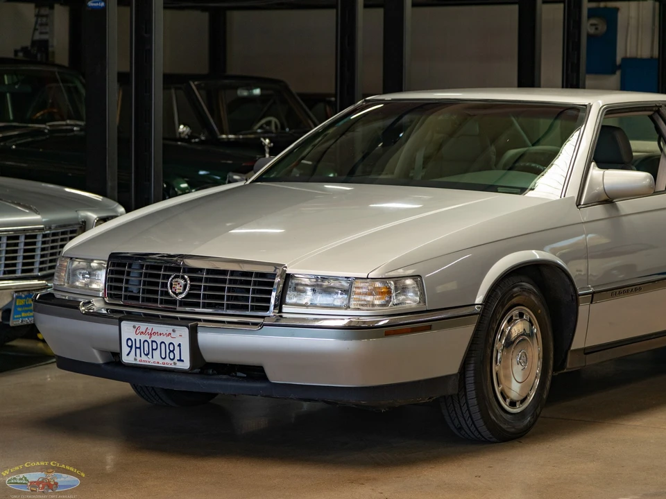 1993 Cadillac Eldorado 12th Gen - Image 9 of 31