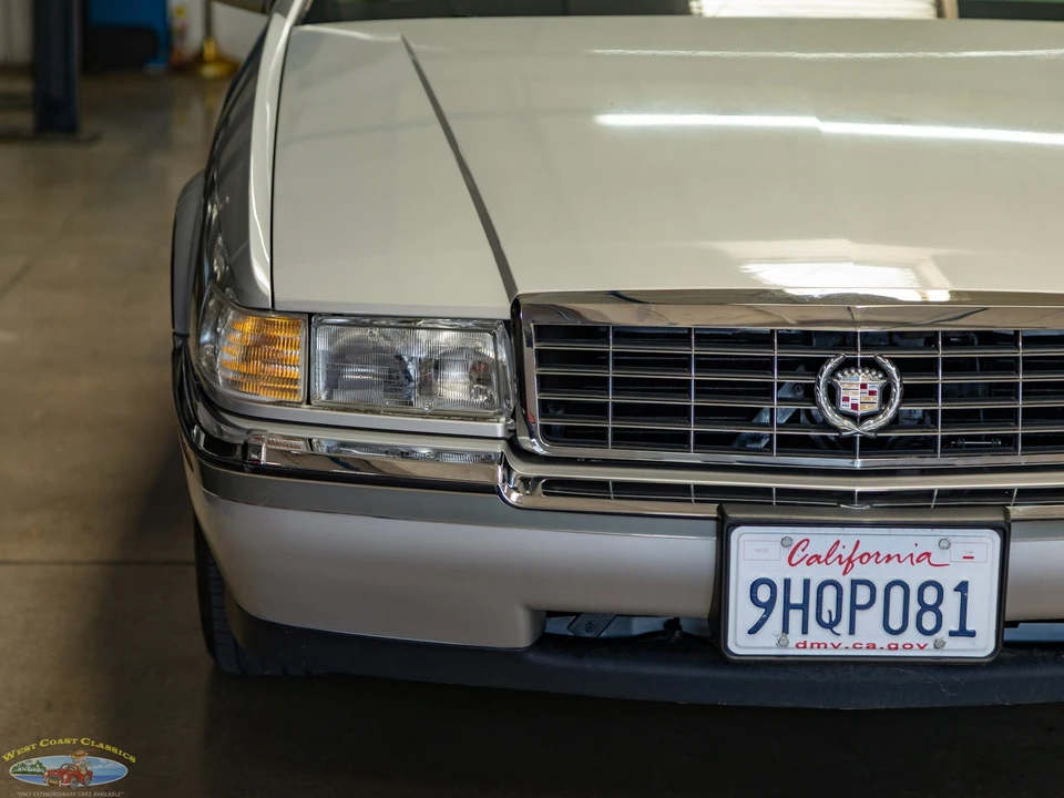 1993 Cadillac Eldorado 12th Gen - Image 15 of 31