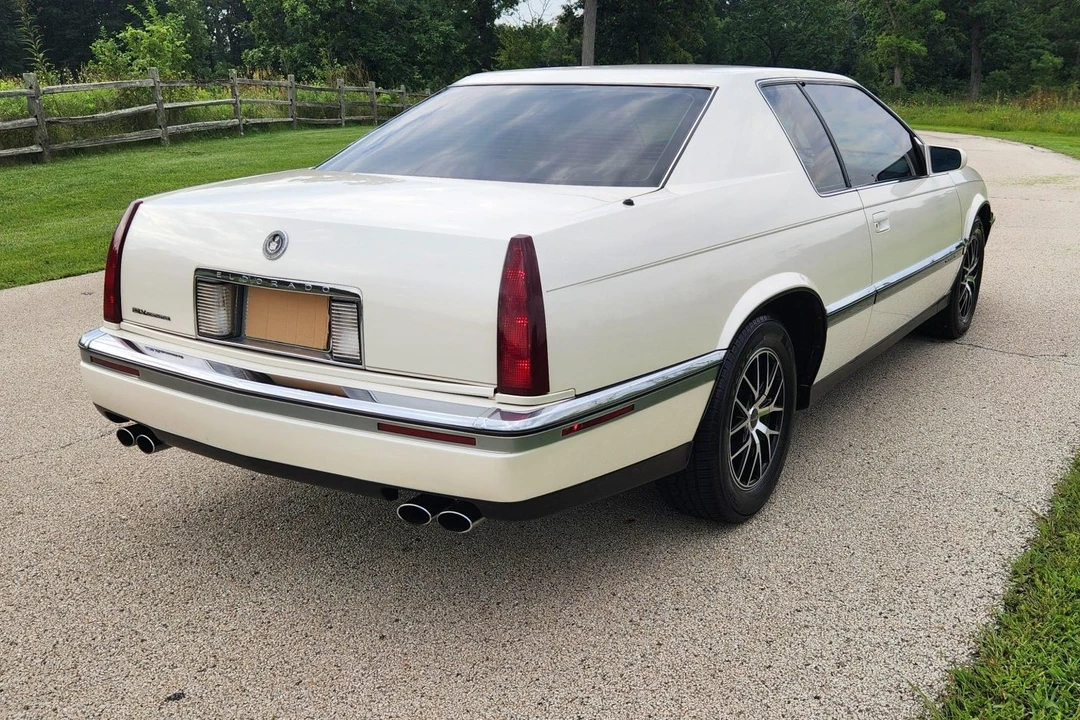 1993 Cadillac Eldorado 12th Gen - Image 7 of 31