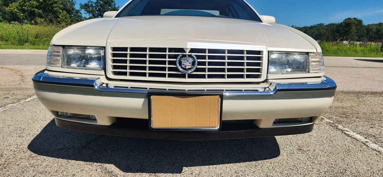 1993 Cadillac Eldorado 12th Gen - Image 15 of 31