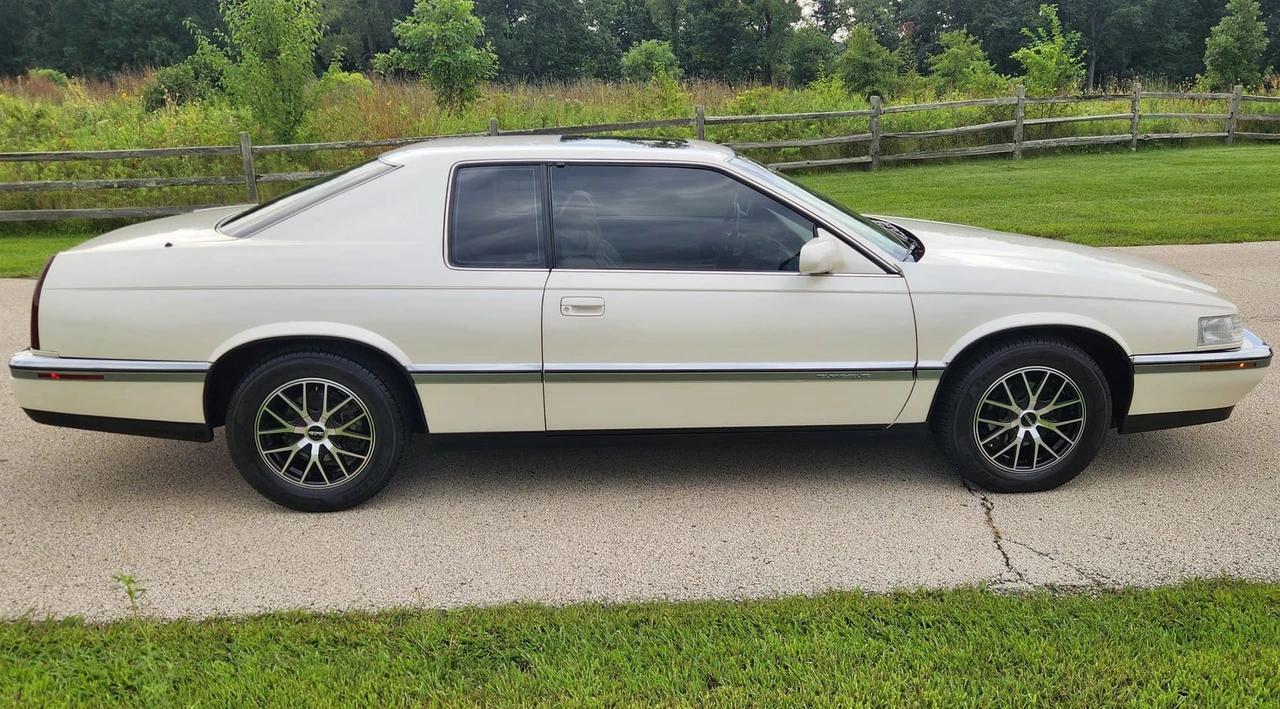 1993 Cadillac Eldorado 12th Gen - Image 5 of 31