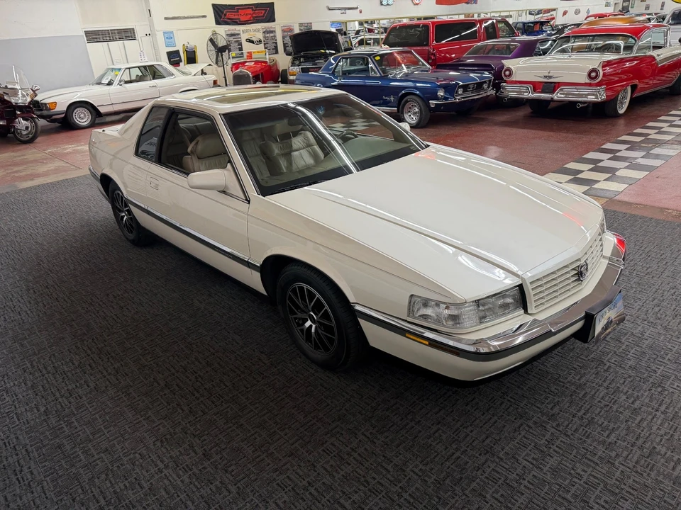 1993 Cadillac Eldorado 12th Gen - Image 12 of 21