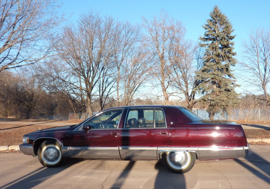 1993 Cadillac Fleetwood - Image 20 of 31
