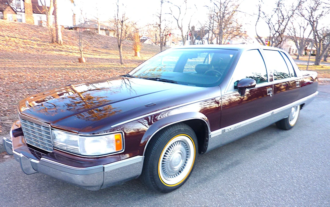 1993 Cadillac Fleetwood - Image 6 of 31