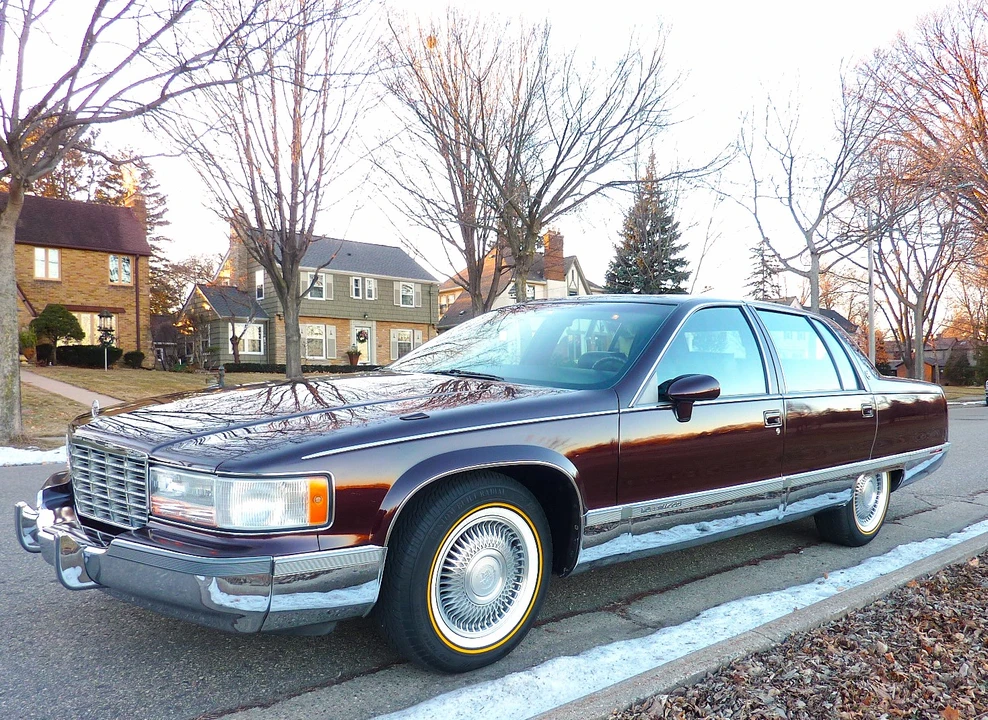 1993 Cadillac Fleetwood - Image 8 of 31
