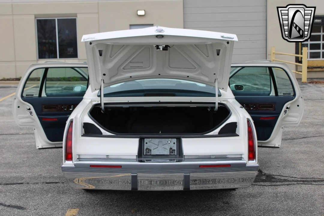1993 Cadillac Fleetwood - Image 21 of 21
