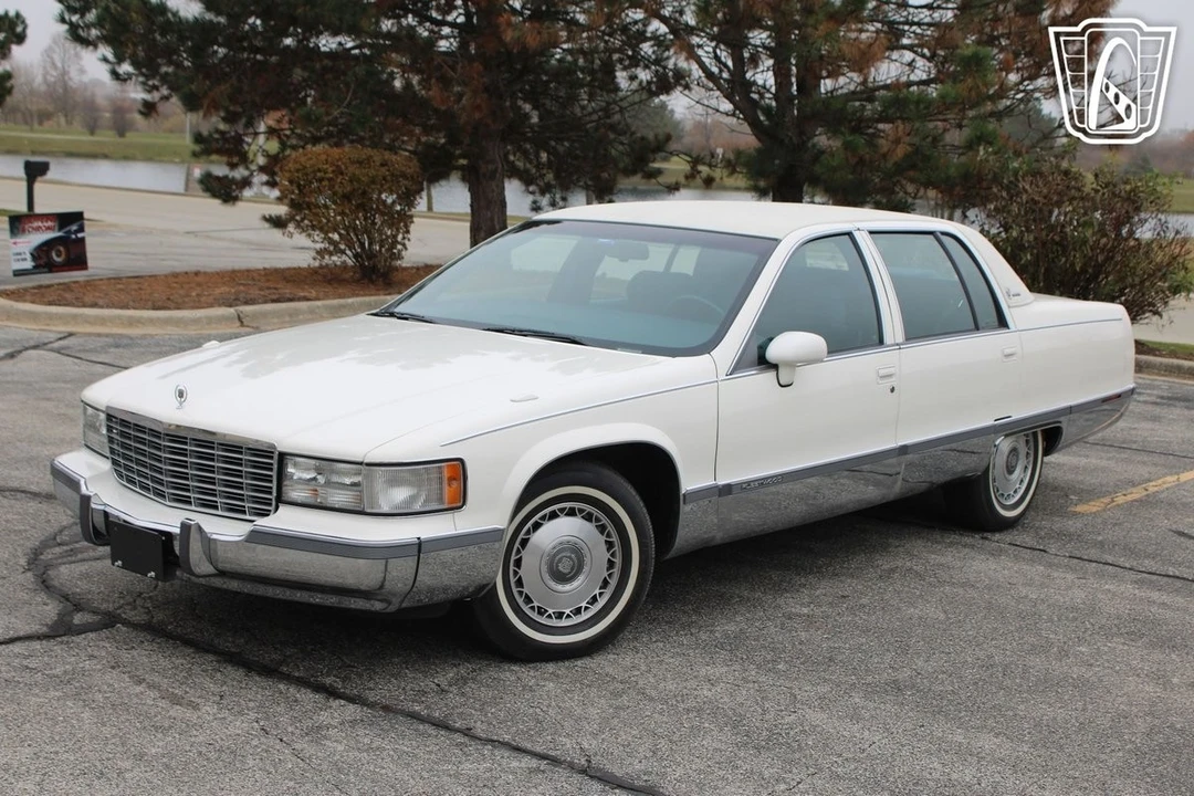 1993 Cadillac Fleetwood - Image 4 of 12