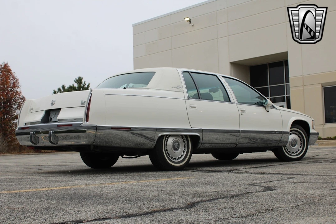 1993 Cadillac Fleetwood - Image 12 of 12
