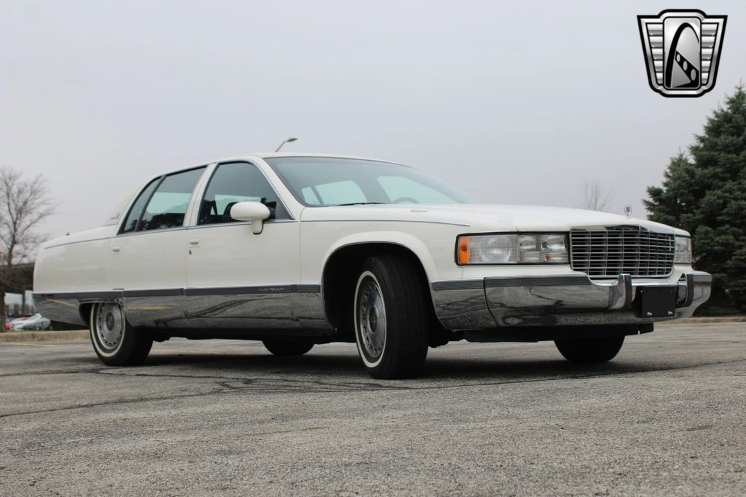 1993 Cadillac Fleetwood - Image 15 of 21