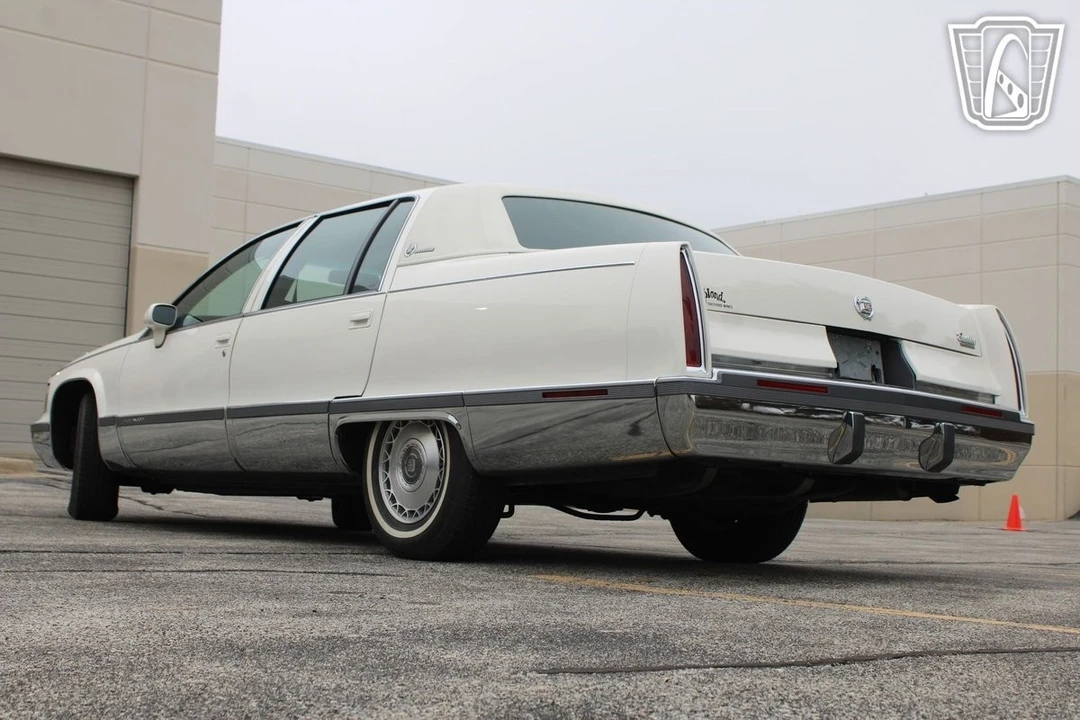 1993 Cadillac Fleetwood - Image 12 of 12