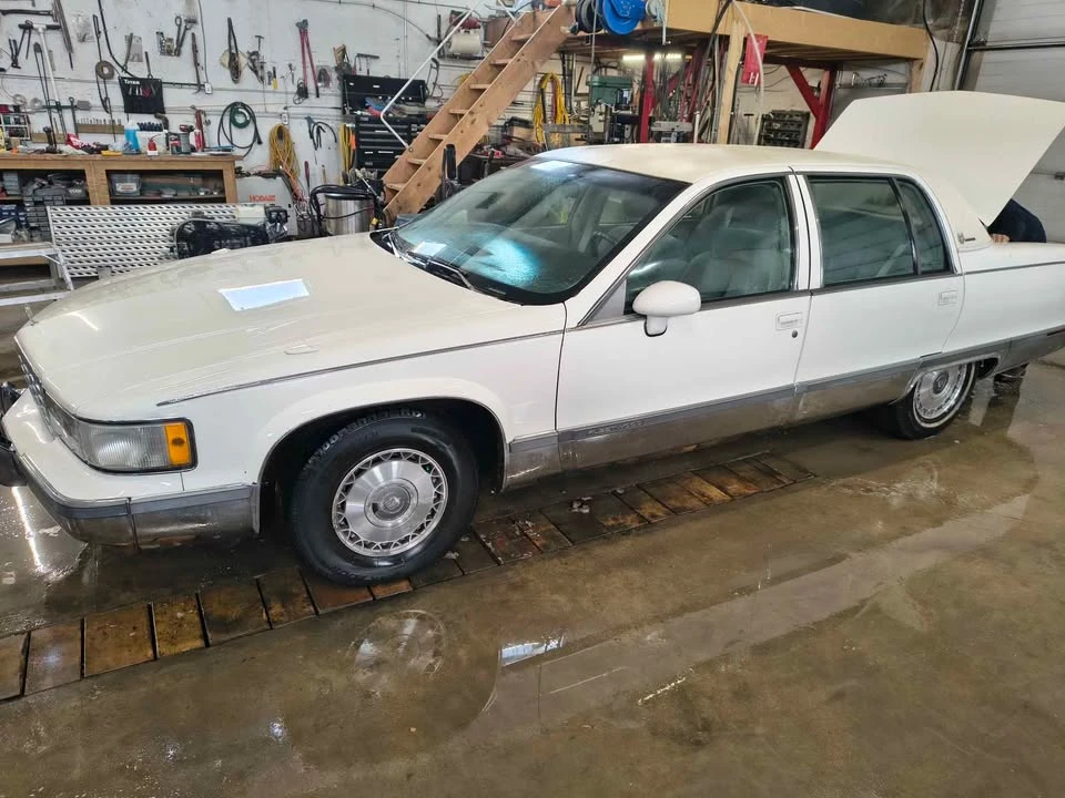 1993 Cadillac Fleetwood - Image 3 of 6