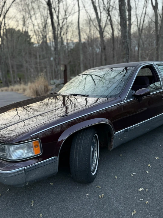 1993 Cadillac Fleetwood - Image 2 of 19