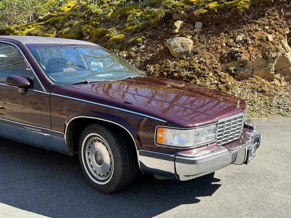 1993 Cadillac Fleetwood - Image 5 of 19