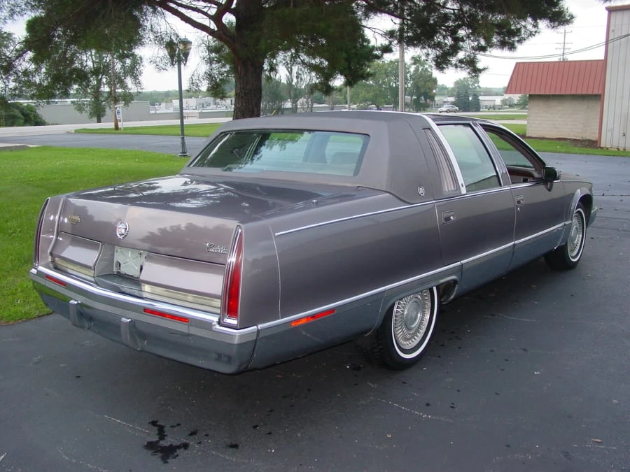 1993 Cadillac Fleetwood - Image 3 of 8