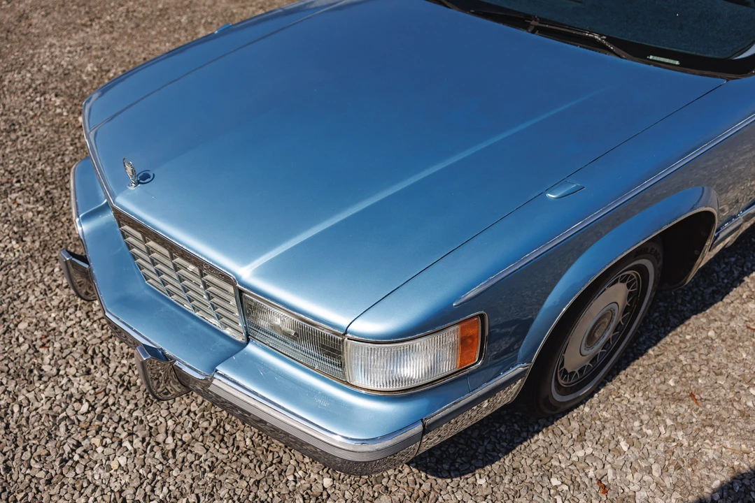 1993 Cadillac Fleetwood - Image 27 of 31