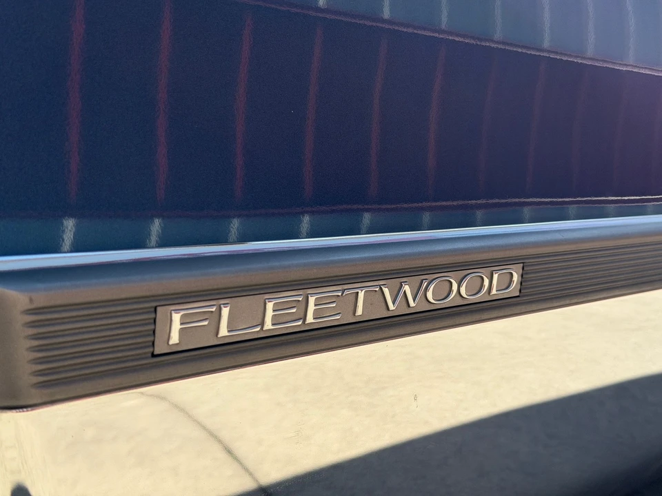 1993 Cadillac Fleetwood - Image 7 of 21