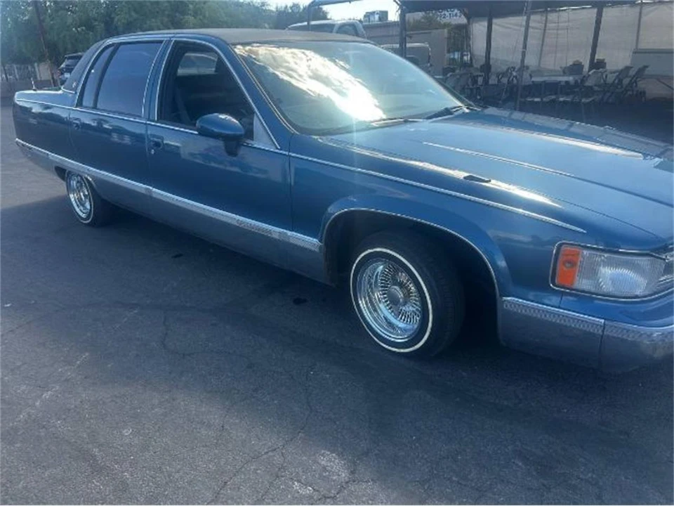 1993 Cadillac Fleetwood - Image 5 of 12