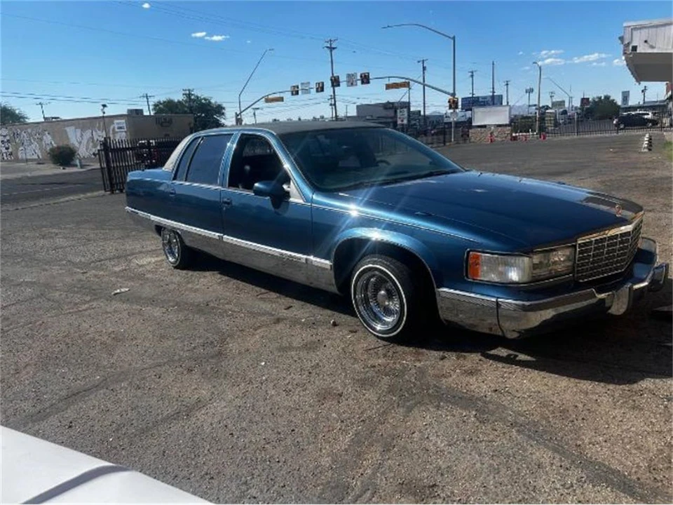 1993 Cadillac Fleetwood - Image 11 of 12