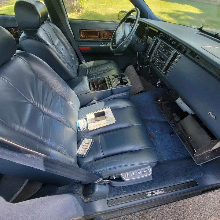 1993 Cadillac Fleetwood - Image 3 of 5